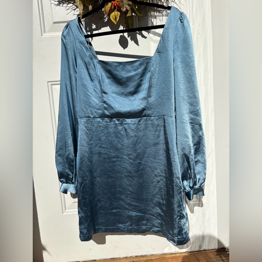 Lulus Medium Satin Blue dress
